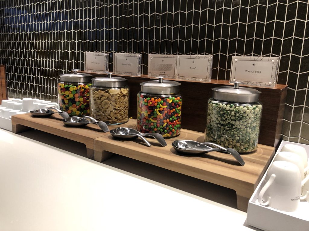 United Polaris Lounge Candy Station