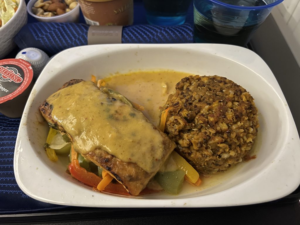 United Polaris Salmon Dinner